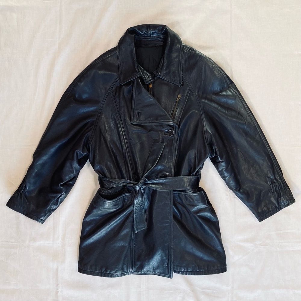 Vintage 90s BALLY black leather trench style coat with sewn-in belt